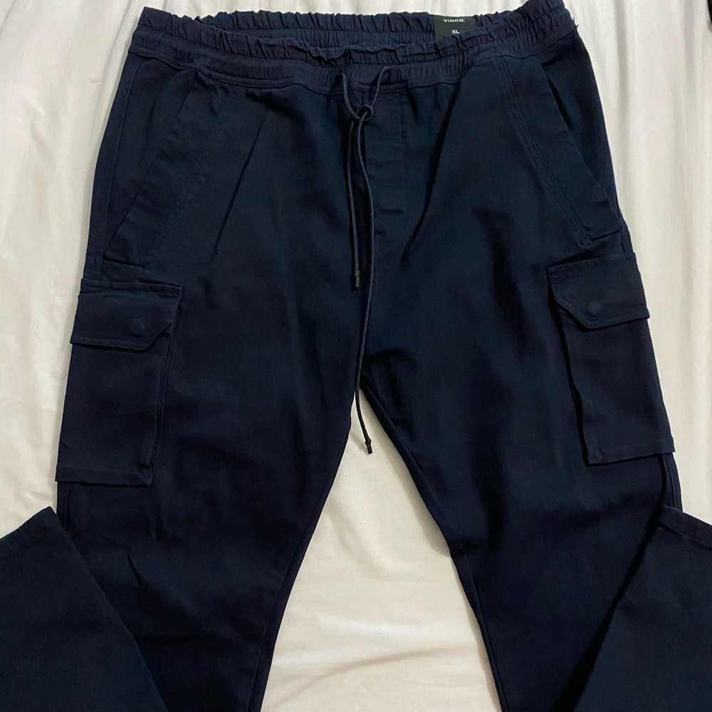 Vince men’s cargo jeans